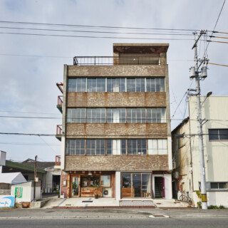 記事のサムネイル